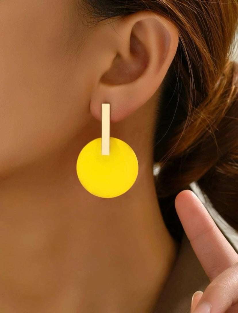 Yellow Gold Circle Earrings