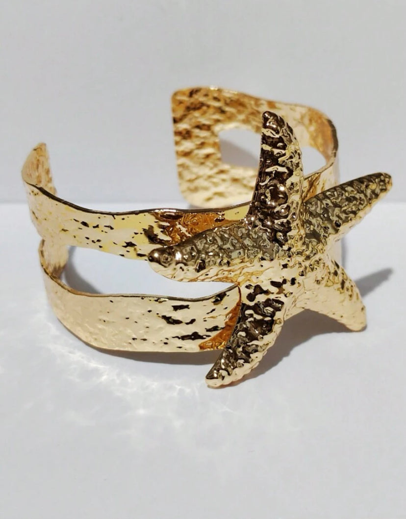 Starfish Gold Cuff