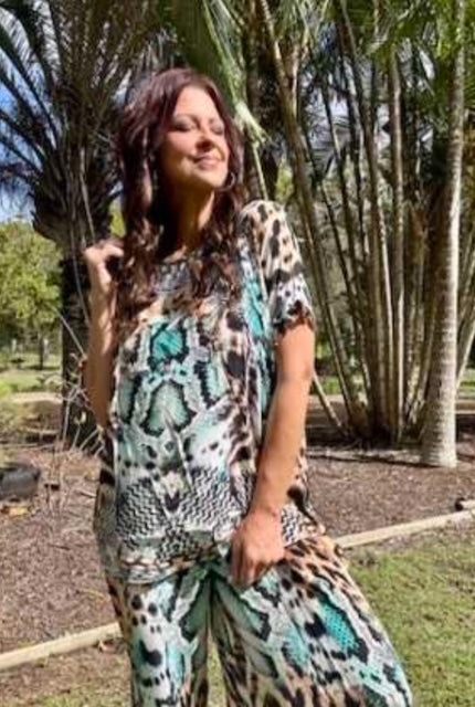 Amazon Bling Sleeve Top